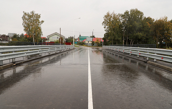 В Туле открыли мостовое сооружение через реку Тулицу на улице Судейского