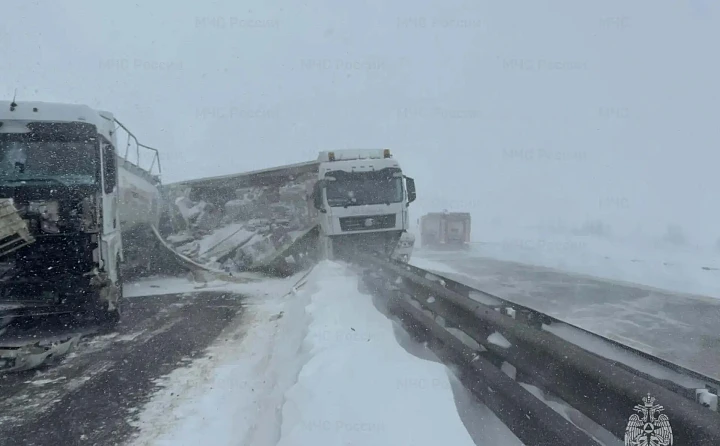 Трасса М-4 перекрыта из-за ДТП в Тульской области: организован объезд через Богородицк