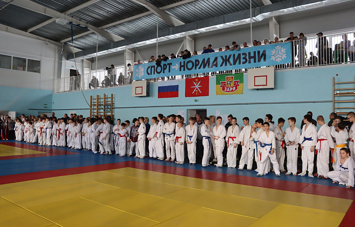 Соревнования по рукопашному бою стартовали в Киреевском районе Тульской области