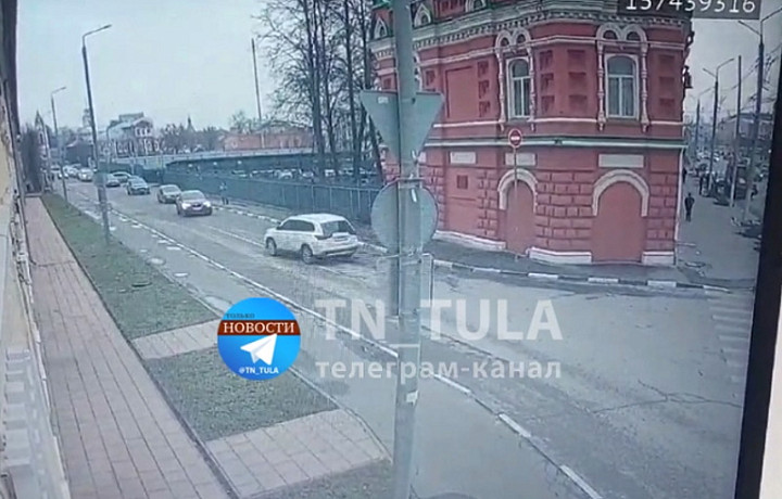 На улице Благовещенской в Туле организовали одностороннее движение