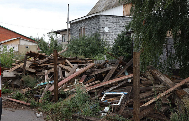 На месте незаконных цыганских построек в тульском селе Плеханово появится дорога или газопровод