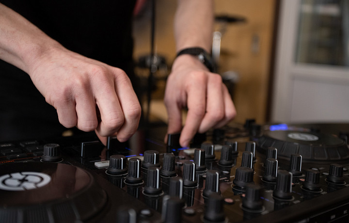 Радио  Maximum прекратило вещание в Тульской области