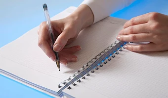 Вывески, таблички и даже мобильные приложения: как соблюсти закон о защите русского языка и не получить штраф – мнение юриста