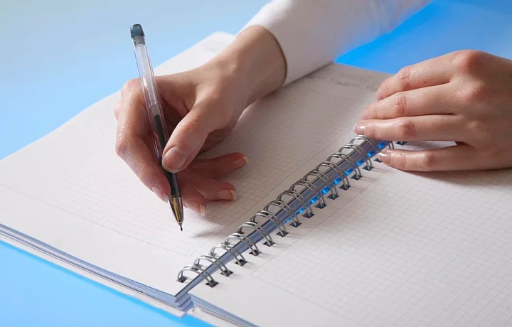 Вывески, таблички и даже мобильные приложения: как соблюсти закон о защите русского языка и не получить штраф – мнение юриста