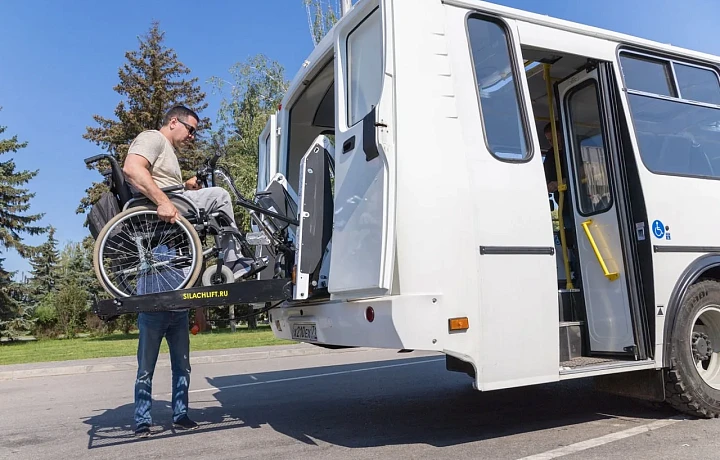 В Тульской области 1 750 человек воспользовались услугой социального такси
