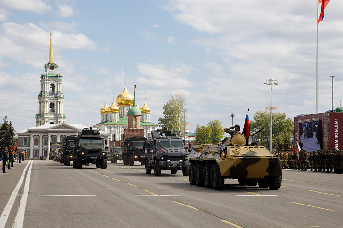 В Туле состоялся военный парад в честь Победы в Великой Отечественной войне