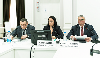 На областном родительском собрании в Туле обсудили скулшутинг и анархизм