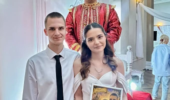 День молодежи в Туле стартовал с массовой свадьбы