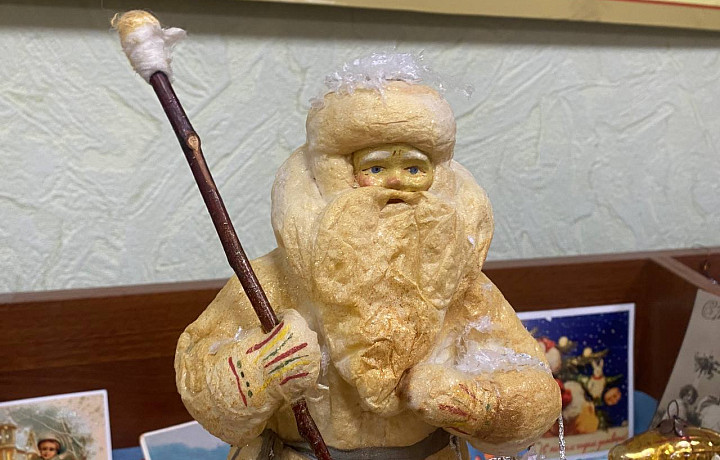 Ностальгия, антикварный интерес или желание сохранить семейные традиции – с чем связан интерес к советским новогодним игрушкам