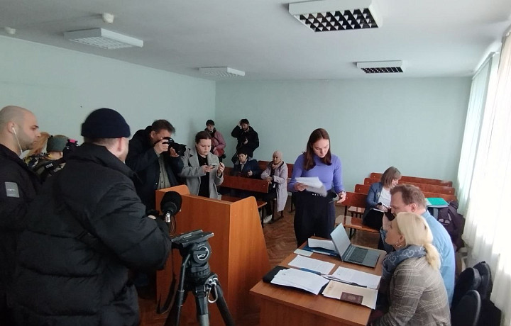 Суд в Ефремове перенес рассмотрение дела Маши Москалевой