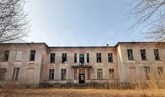 В Новомосковске бывшее здание роддома теперь продают за 3 млн рублей