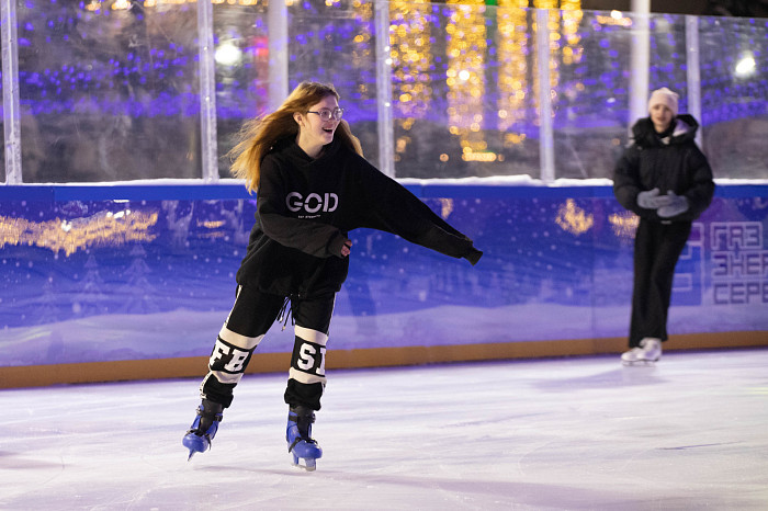 В Туле открылся Губернский каток: фоторепортаж