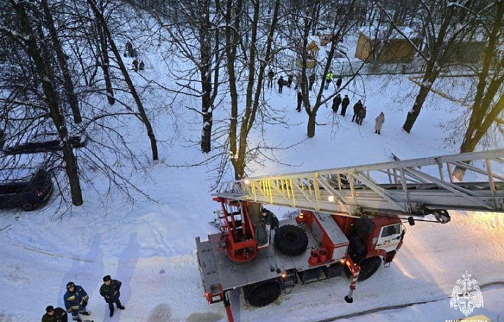 В Тульской области за прошедшие сутки 8 января потушили четыре пожара