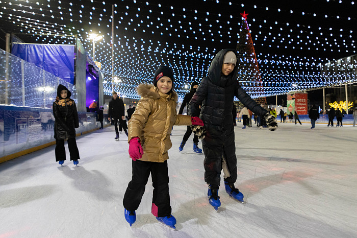 В Туле открылся Губернский каток: фоторепортаж