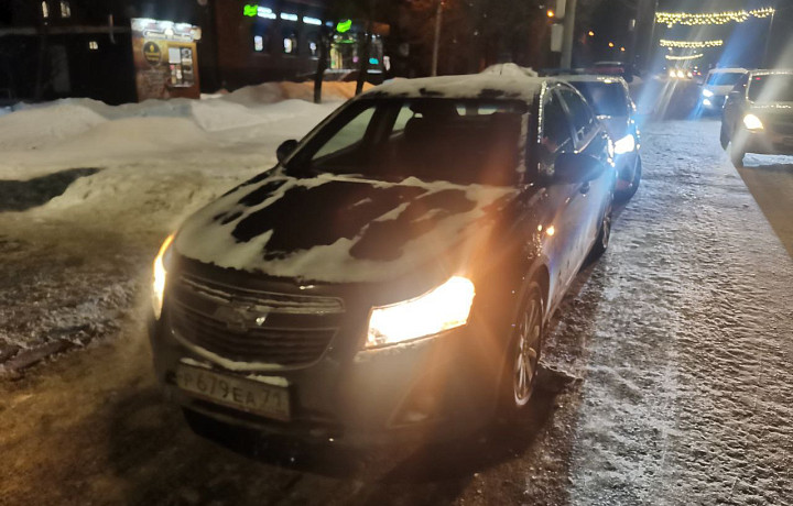 В Туле сбили двух пешеходов вечером 12 января