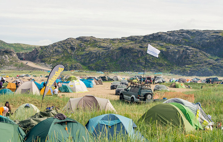 Киты, дикие земли и яйца драконов – что можно увидеть на «краю земли» в Мурманске