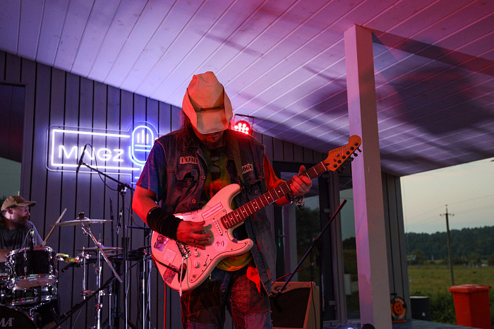 Фоторепортаж: как проходит MaxiCamp от радио Maximum и ГК Медиа Траст