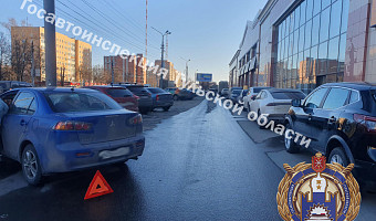 В Туле водитель сбила 85-летнюю пенсионерку при движении задним ходом