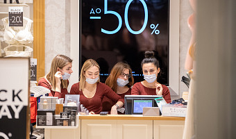 Линяющие кроссовки и мексиканский тушкан вместо норки: можно ли вернуть вещи с распродажи?