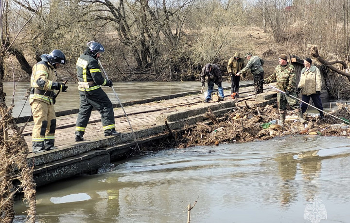 Еще три моста освободились от воды в Тульской области