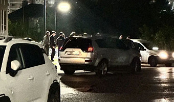 В Туле на улице Маргелова девушка выпала из окна многоэтажки и погибла