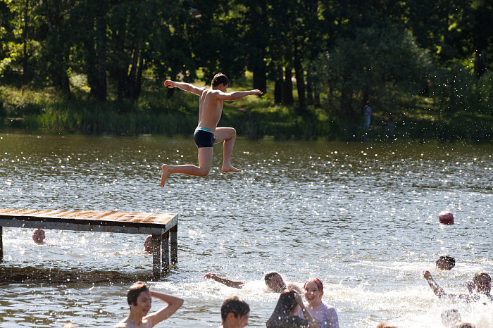 В жару вода манит: как туляки спасаются от палящего солнца – фоторепортаж