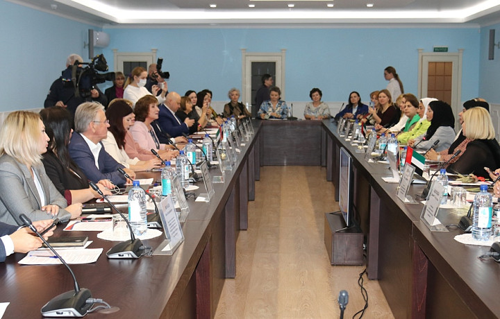 Делегация Союза женщин-предпринимателей из ОАЭ посетила Тулу