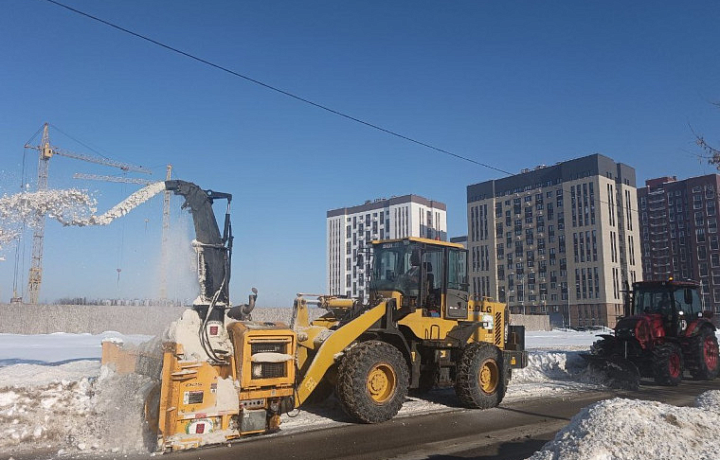 Больше семи тысяч кубометров снега вывезли за сутки с тульских улиц