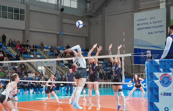 Волейболистки «Тулицы» обыграли саратовский «Платон» со счетом 3:1