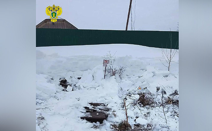 Гидрант оказался засыпан снегом: после смертельного пожара в Горбачёво выявлены нарушения пожарной безопасности