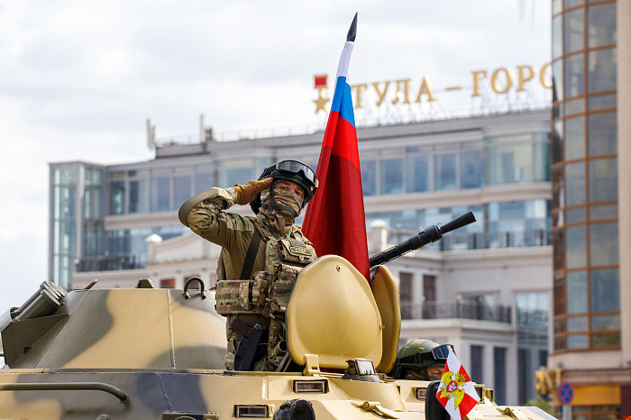 В Туле состоялся военный парад в честь Победы в Великой Отечественной войне