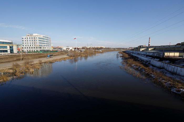 Пролетарская набережная в Туле вот-вот уйдет под воду: пик паводка возможен уже на следующей неделе