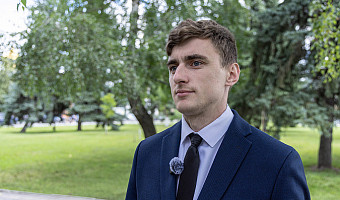 Замминистра Леоненко подписал контракт с отрядом БАРС в Тульской области