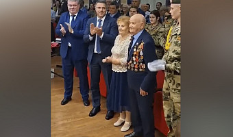 Ветеран ВОВ и Почетный гражданин Тулы Владимир Лавров отмечает 100-летие