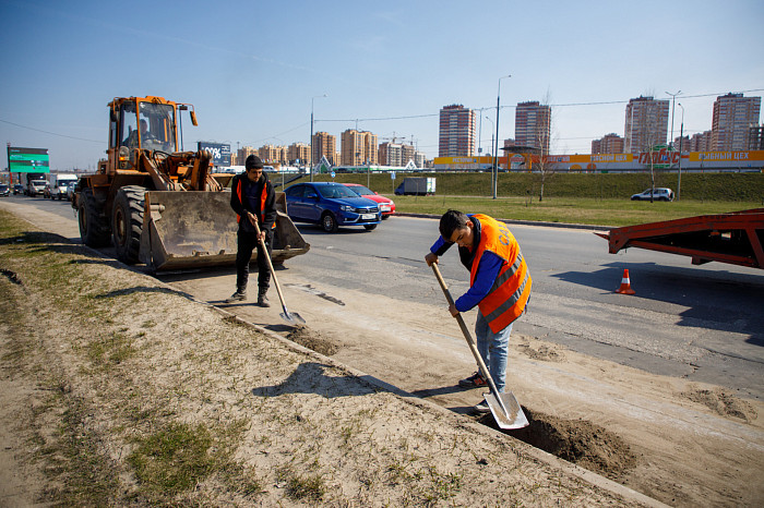 Уборка мусора ведется круглосуточно на тульских улицах