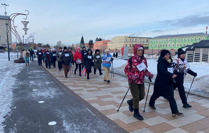 В Туле прошел фестиваль северной ходьбы «Шагай к мечте»