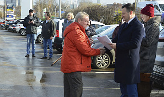 Пострадавшие на производстве туляки получили новые машины