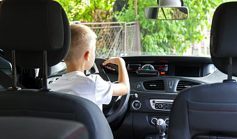 В России одобрили увеличение штрафов за перевозку детей без автокресел вдвое