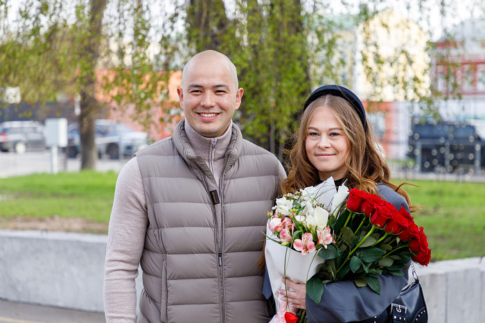 Финал второго сезона «Холостяк.FM»: Евгений Махиня встретился с победительницей проекта
