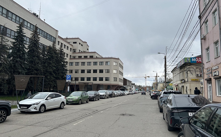 Улица Каминского: какой была раньше, как выглядит сейчас и будут ли ее благоустраивать в будущем?