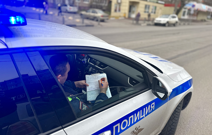 В Туле сотрудники ГИБДД за час выявили шесть нарушителей ПДД