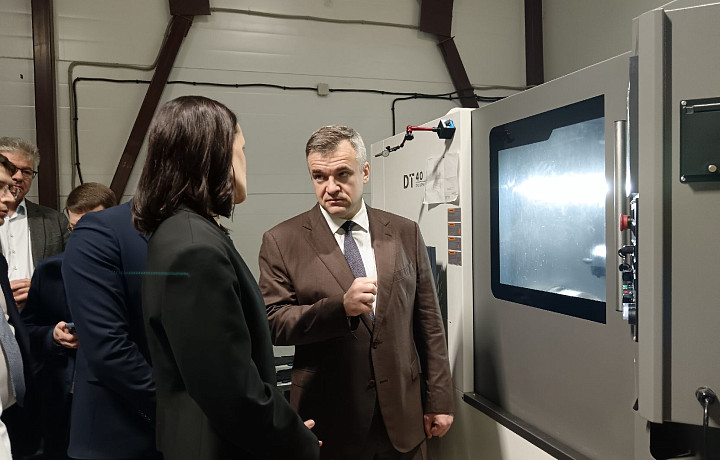 Замглавы Минпромторга Шпак отметил вклад тульской «Октавы ДМ» в развитие технологического лидерства РФ