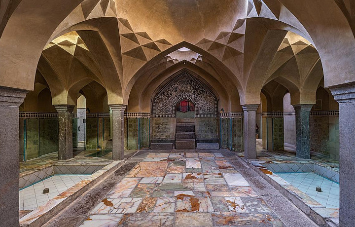 МЧС разъяснило правила установки хамамов и соляриев дома