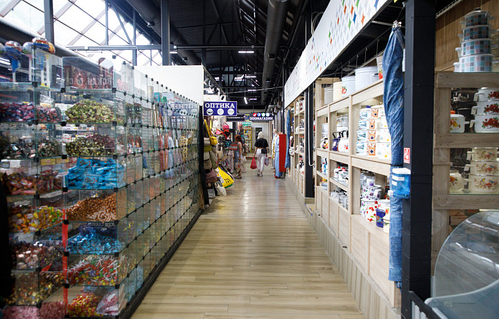 Оборот розничной торговли в Тульской области вырос на 14,2% за год