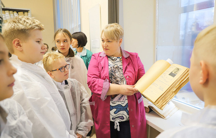 Тульским школьникам показали письма времён Великой Отечественной войны