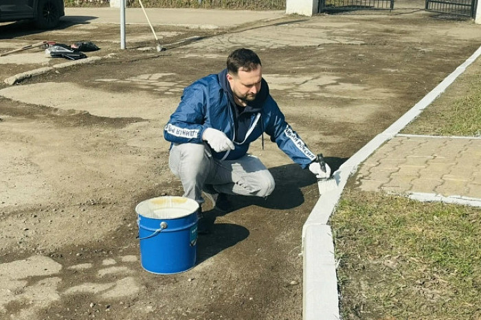 Депутаты Тульской городской Думы приняли участие в субботнике