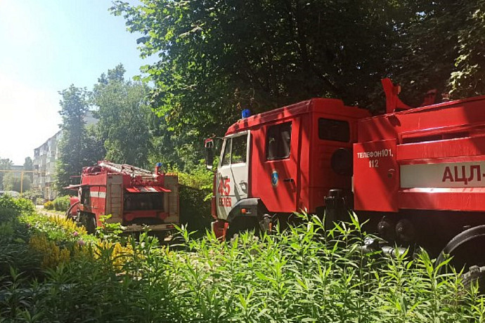 В Белеве с пожара в жилом доме эвакуировали 85 человек, погиб младенец