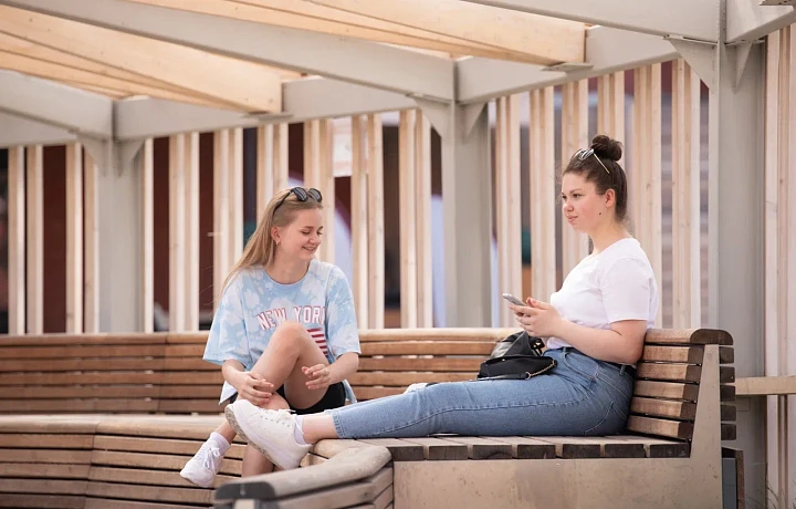 Большинство туляков считают хорошее образование залогом успеха