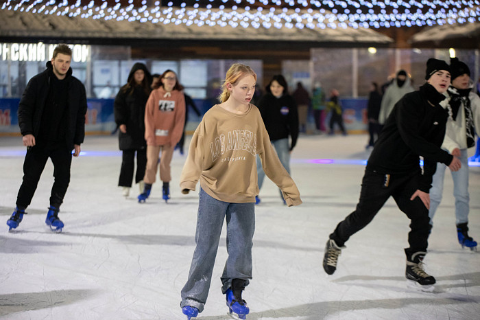 В Туле открылся Губернский каток: фоторепортаж