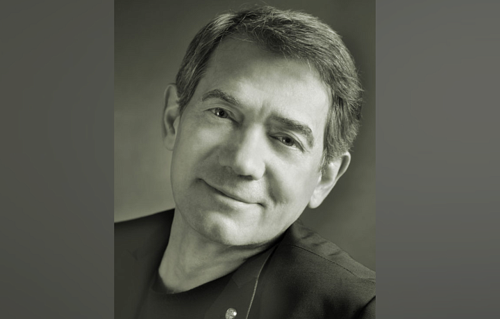 Президент Владимир Путин наградил медалью тульского актера Андрея Сидоренко